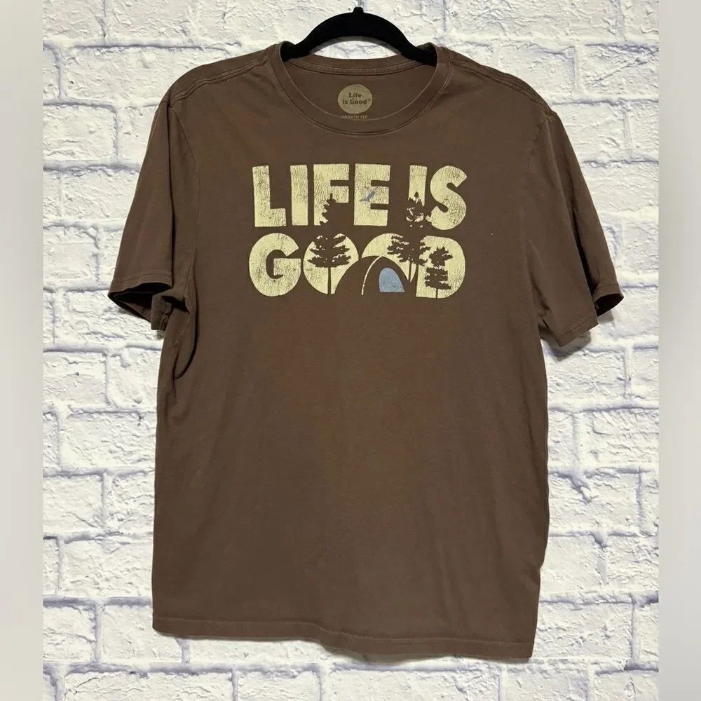 Mens Life is Good T Shirt Small Camping Outdoors Woods Trees brown Smooth Tee